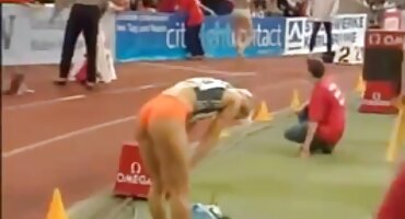 phim sex lê thị khánh huyền Avi xnxx thu dam tình yêu được fucked bởi bạn trai trên giường.